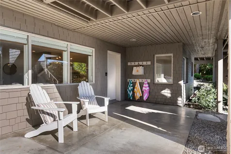5858 Crystal Springs Drive NE Bainbridge Island WA 98110