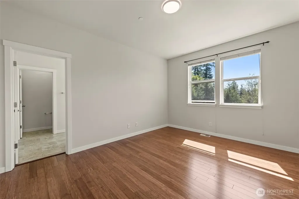 1119 NE Hickory Lane Issaquah WA 98029
