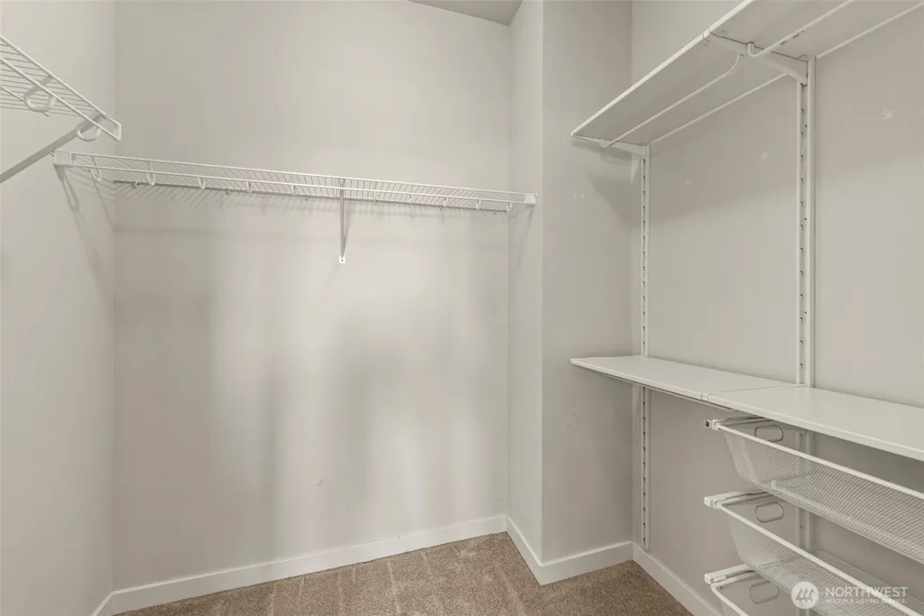 1119 NE Hickory Lane Issaquah WA 98029