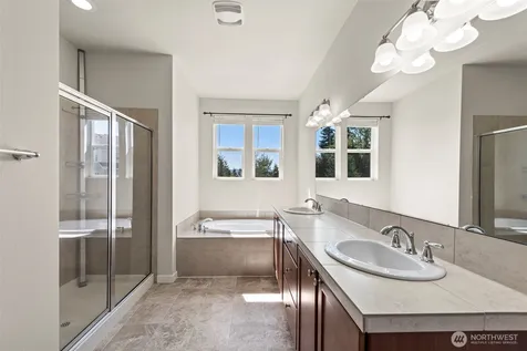 1119 NE Hickory Lane Issaquah WA 98029