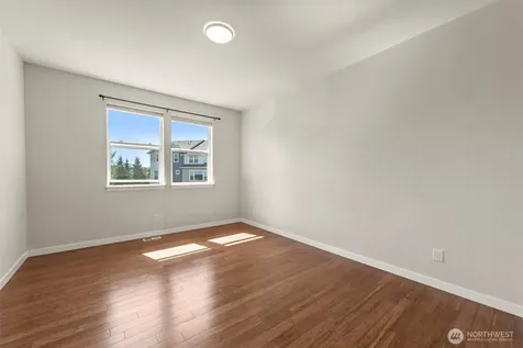 1119 NE Hickory Lane Issaquah WA 98029