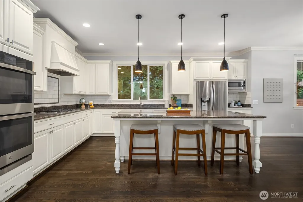 254 259th Place NE Sammamish WA 98074