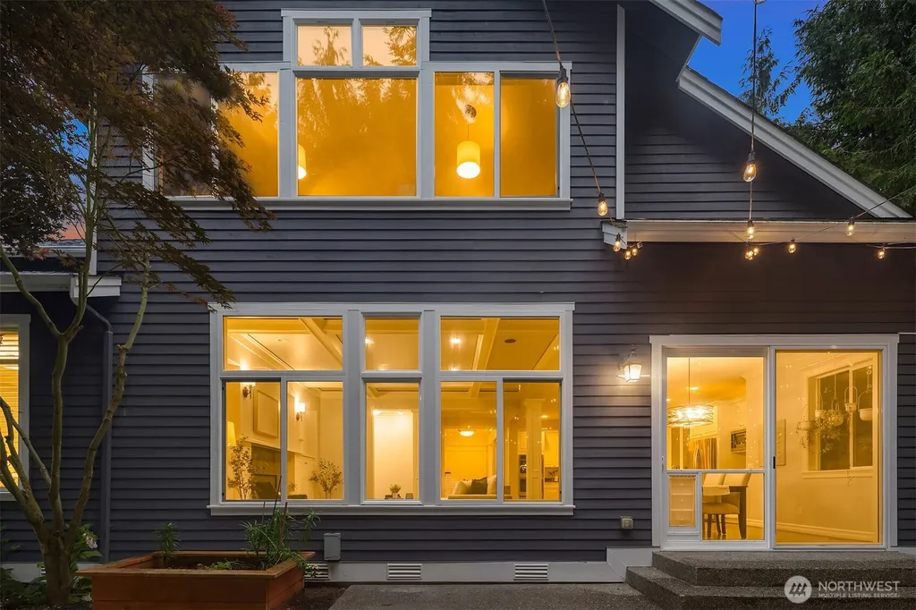 254 259th Place NE Sammamish WA 98074