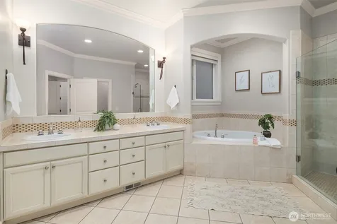 254 259th Place NE Sammamish WA 98074