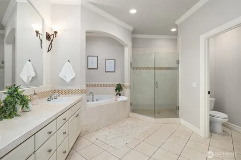 254 259th Place NE Sammamish WA 98074