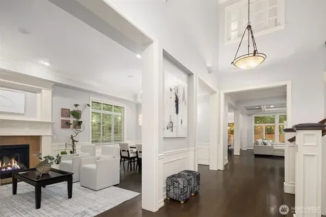 254 259th Place NE Sammamish WA 98074