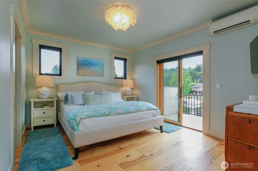 17402 83rd Court NE Kenmore WA 98028