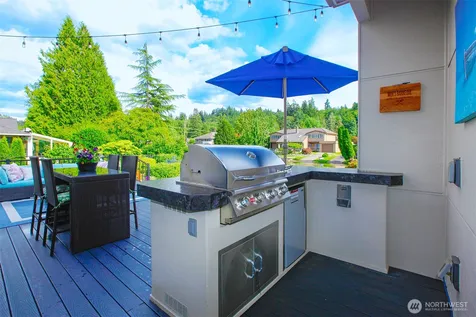 17402 83rd Court NE Kenmore WA 98028