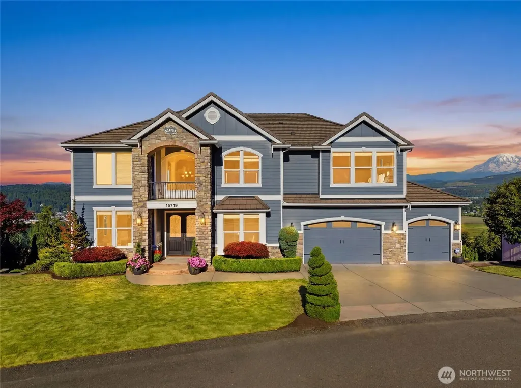 16719 140th Avenue E Puyallup WA 98374