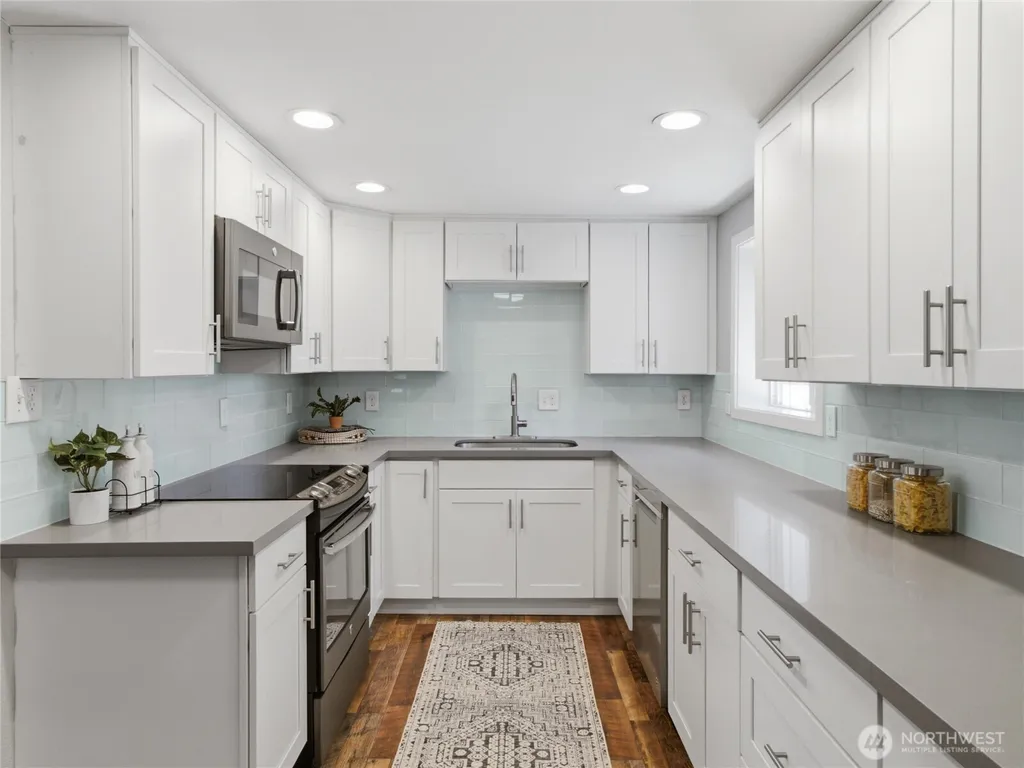 5102 N Mance Tacoma WA 98407