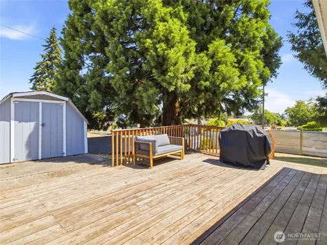 5102 N Mance Tacoma WA 98407