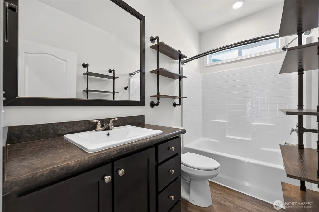 6350 Portal Ferndale WA 98248