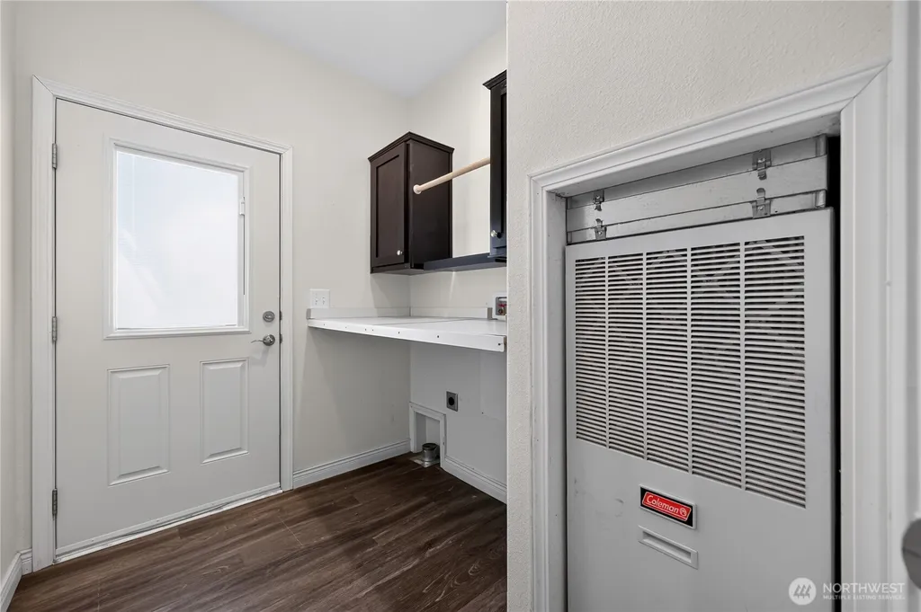 6350 Portal Ferndale WA 98248