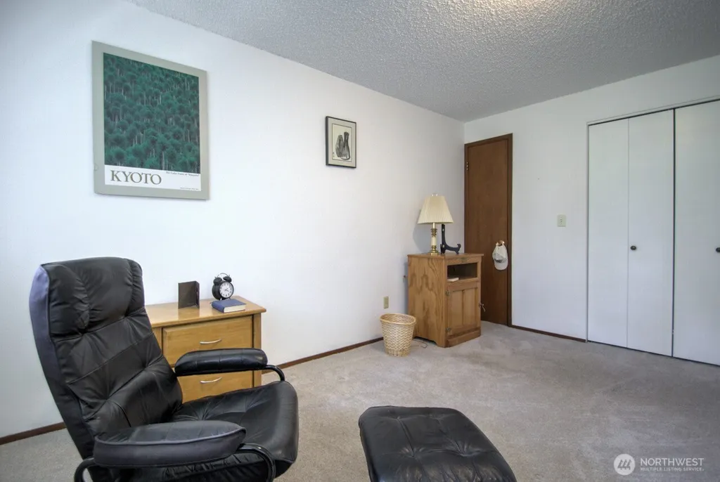 4703 Fairview Road SW Olympia WA 98512