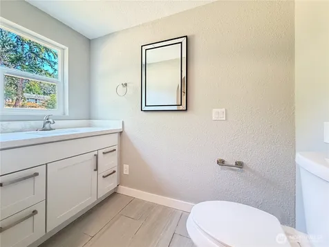 1040 W Shady Lane Oak Harbor WA 98277