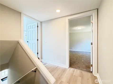 1040 W Shady Lane Oak Harbor WA 98277