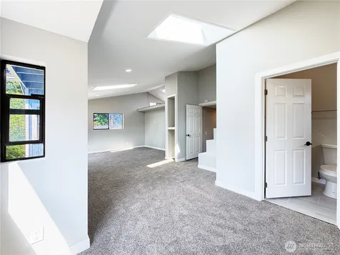 1040 W Shady Lane Oak Harbor WA 98277