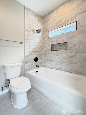 1040 W Shady Lane Oak Harbor WA 98277