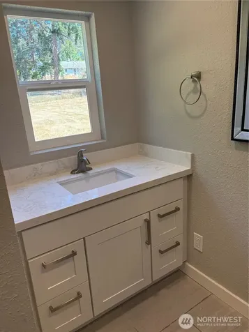 1040 W Shady Lane Oak Harbor WA 98277
