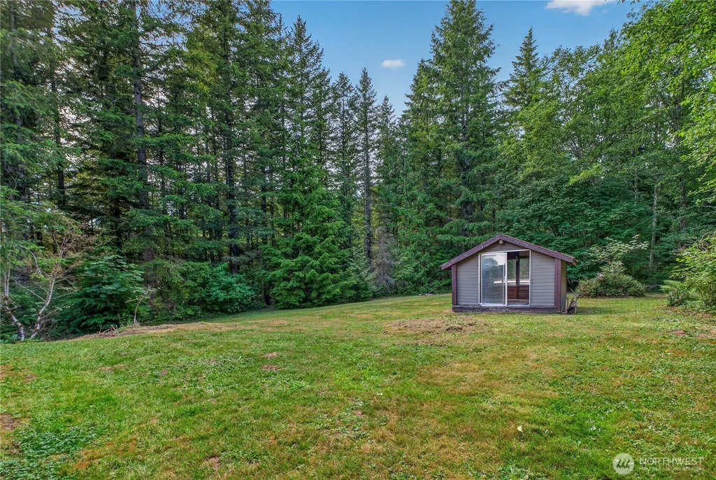 37639 324th Place SE Enumclaw WA 98022