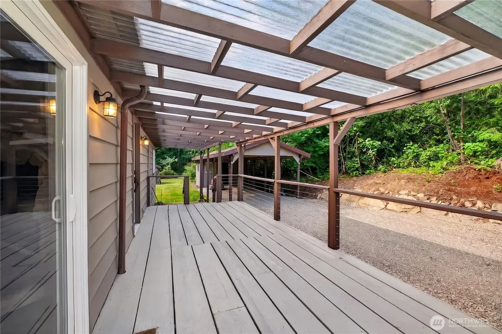 37639 324th Place SE Enumclaw WA 98022