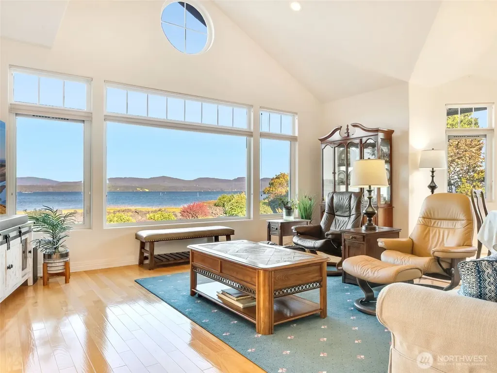 18114 Sandridge Road Long Beach WA 98631