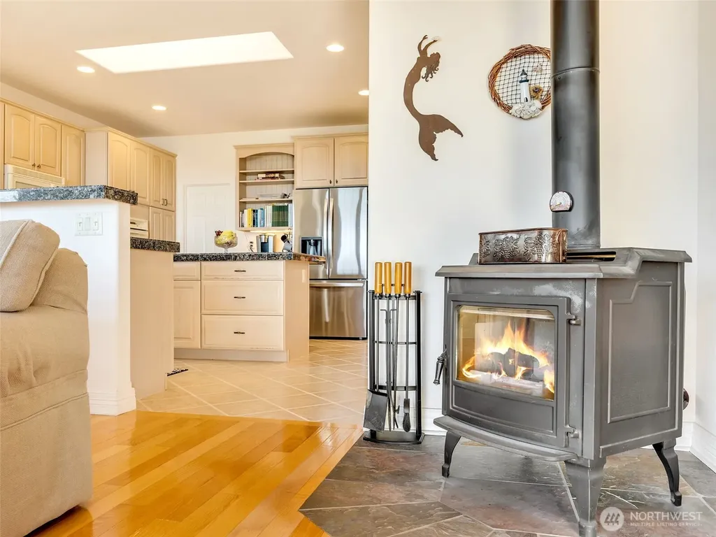 18114 Sandridge Road Long Beach WA 98631