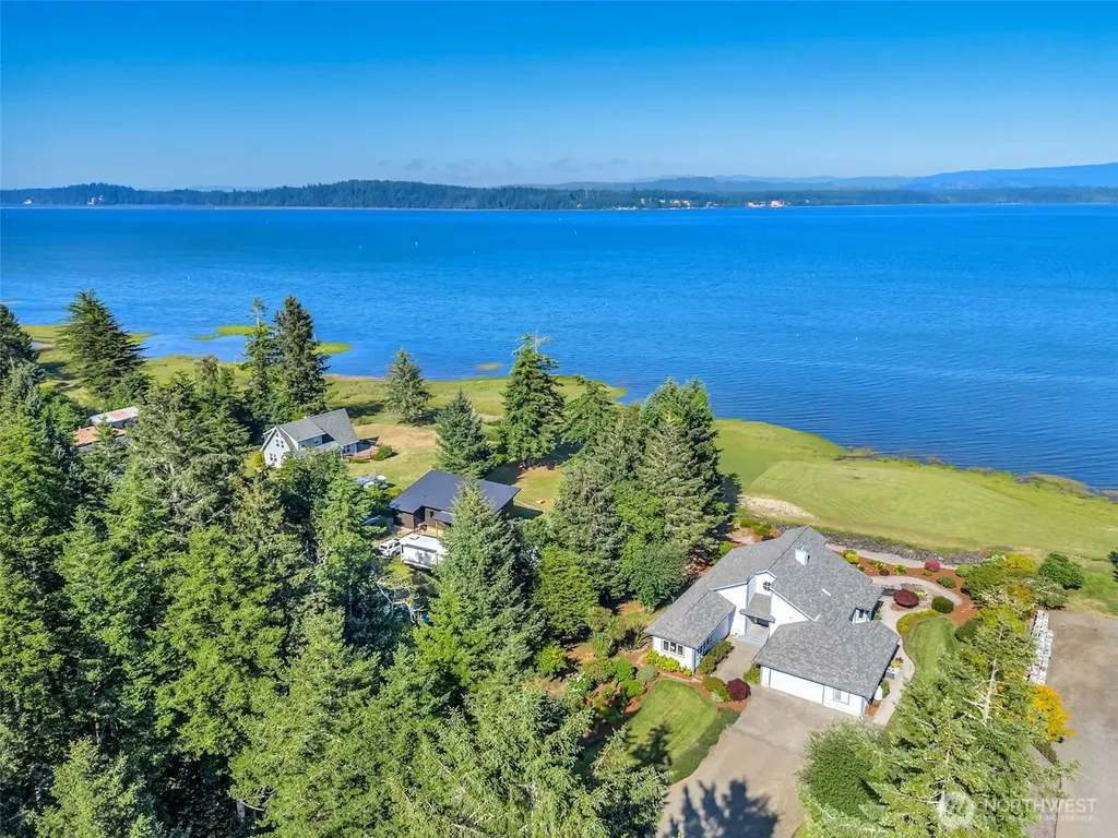 18114 Sandridge Road Long Beach WA 98631