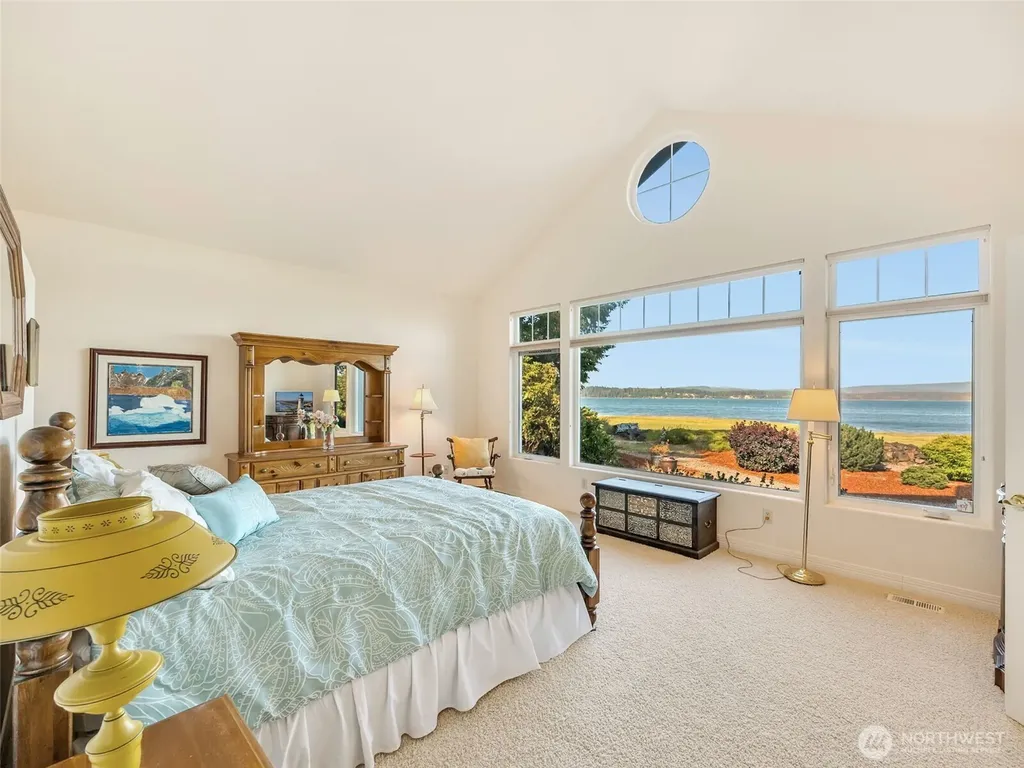 18114 Sandridge Road Long Beach WA 98631