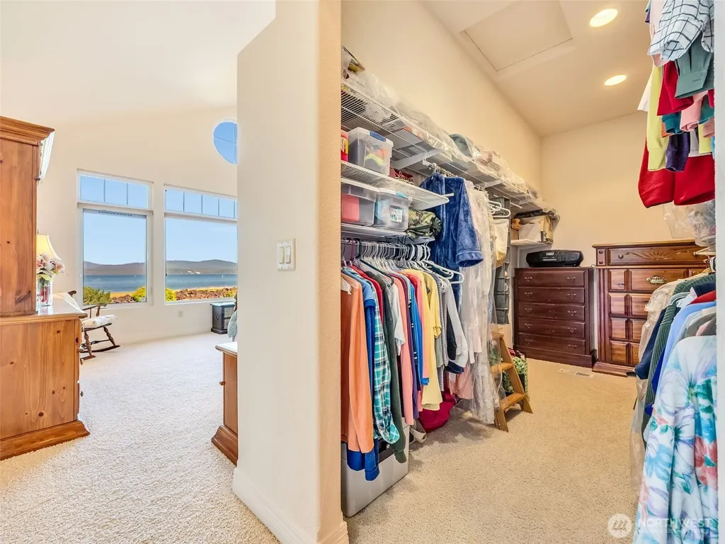 18114 Sandridge Road Long Beach WA 98631