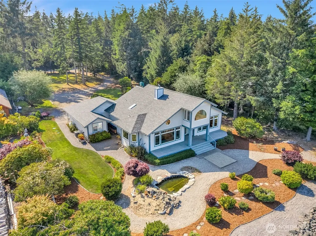 18114 Sandridge Road Long Beach WA 98631