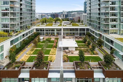 588 Bell Street Seattle WA 98121