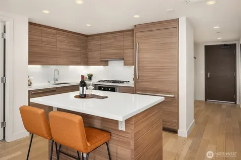 588 Bell Street Seattle WA 98121