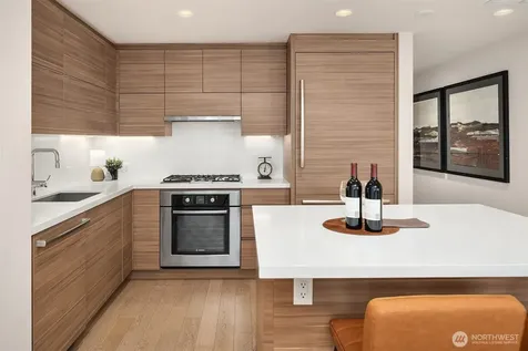 588 Bell Street Seattle WA 98121
