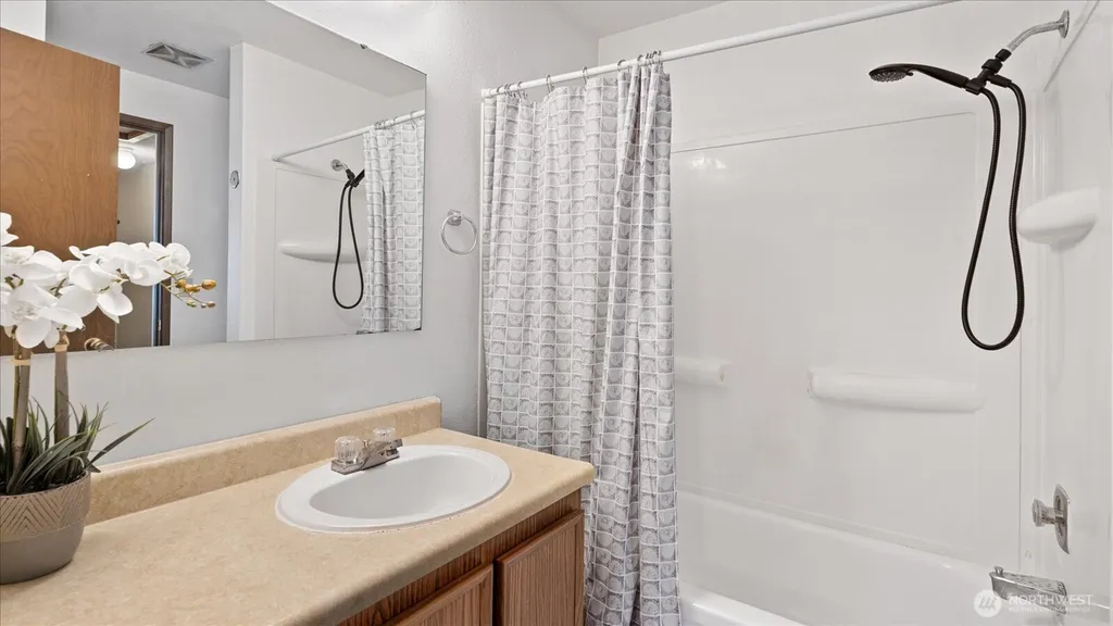 4518 SW 320th Street Federal Way WA 98023