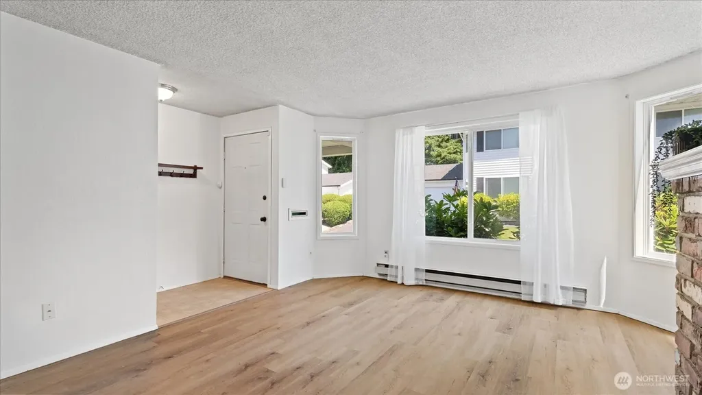 4518 SW 320th Street Federal Way WA 98023
