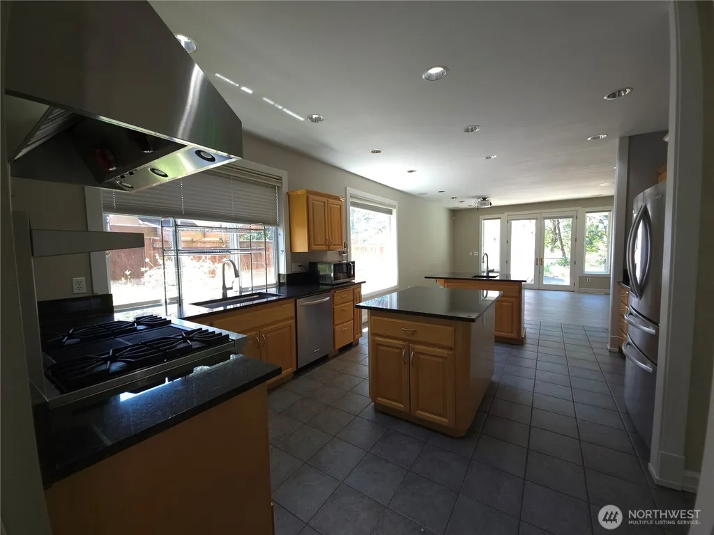 5015 81st Street SW Lakewood WA 98499