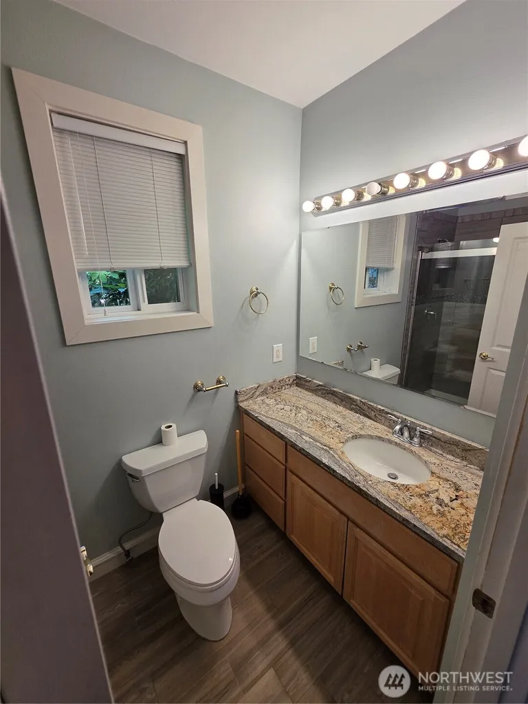 5015 81st Street SW Lakewood WA 98499