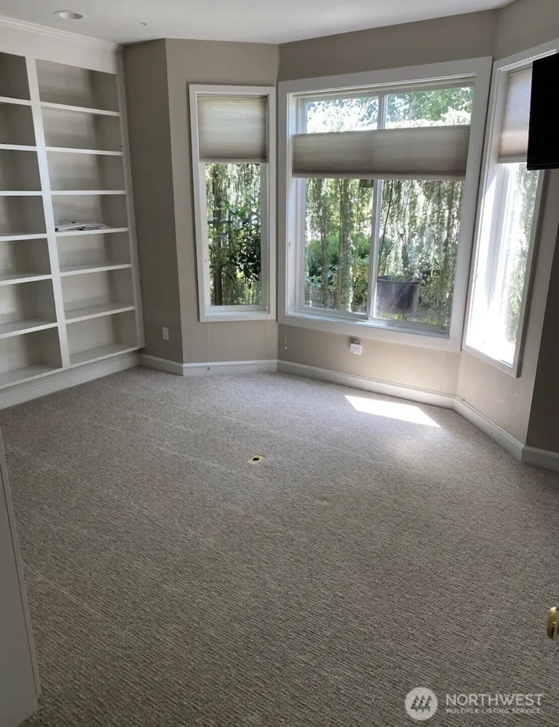 5015 81st Street SW Lakewood WA 98499
