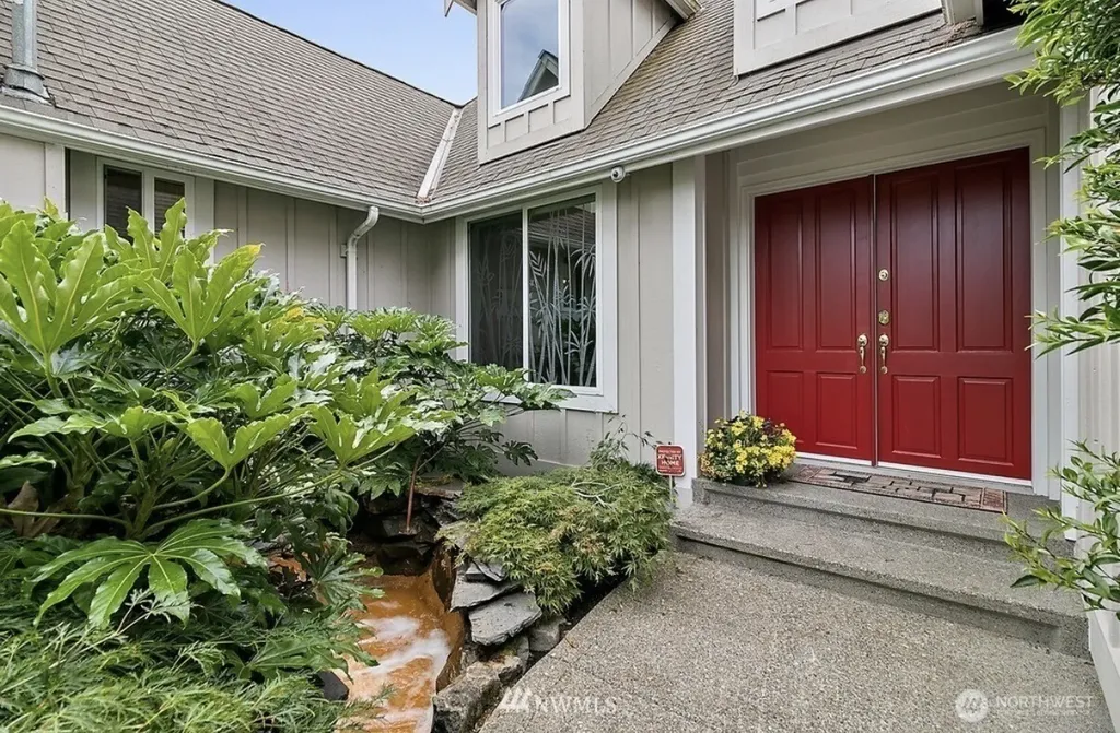 5015 81st Street SW Lakewood WA 98499