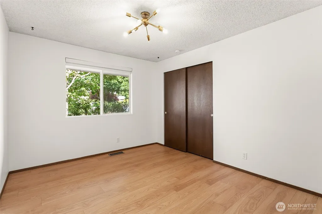 30807 26th Avenue SW Federal Way WA 98023
