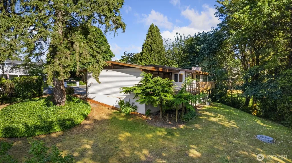 30807 26th Avenue SW Federal Way WA 98023