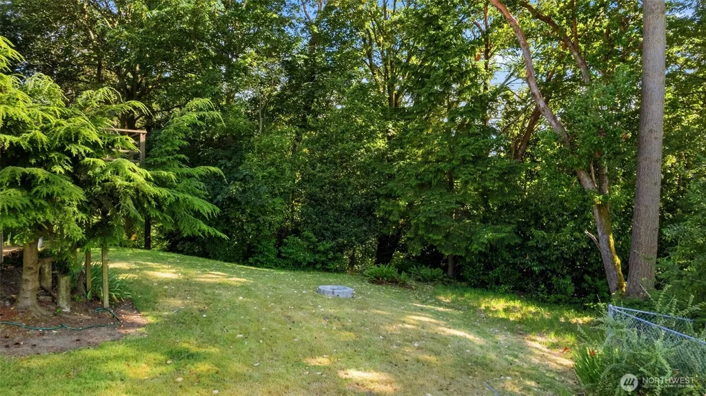 30807 26th Avenue SW Federal Way WA 98023
