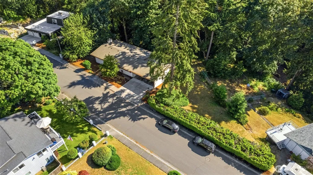 30807 26th Avenue SW Federal Way WA 98023