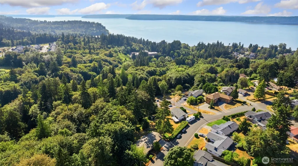 30807 26th Avenue SW Federal Way WA 98023