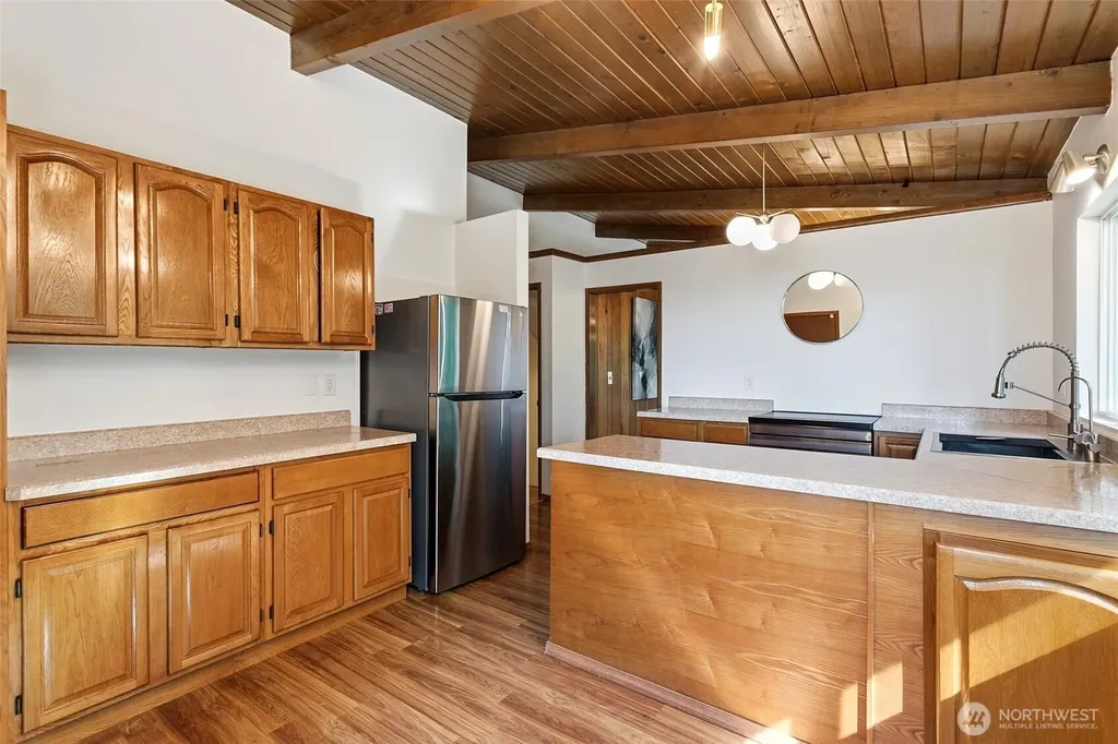 30807 26th Avenue SW Federal Way WA 98023