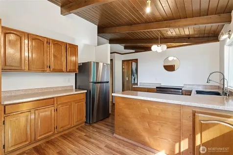 30807 26th Avenue SW Federal Way WA 98023