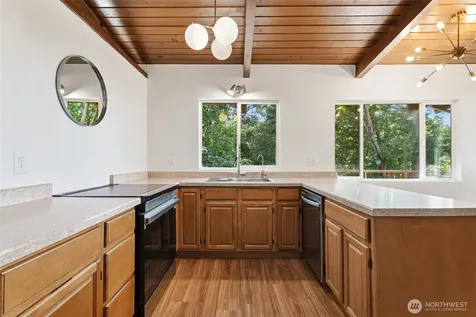 30807 26th Avenue SW Federal Way WA 98023