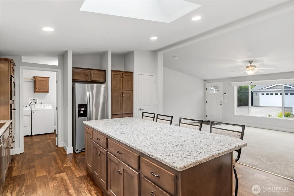 4278 Lakeview Lane SE Lacey WA 98503