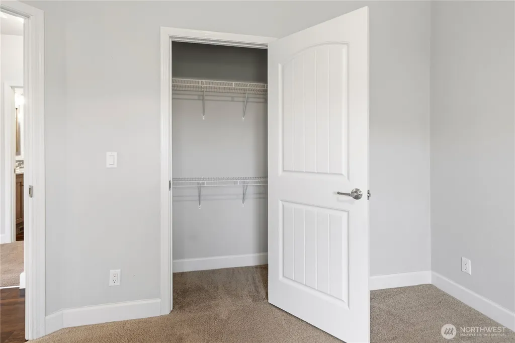 4278 Lakeview Lane SE Lacey WA 98503